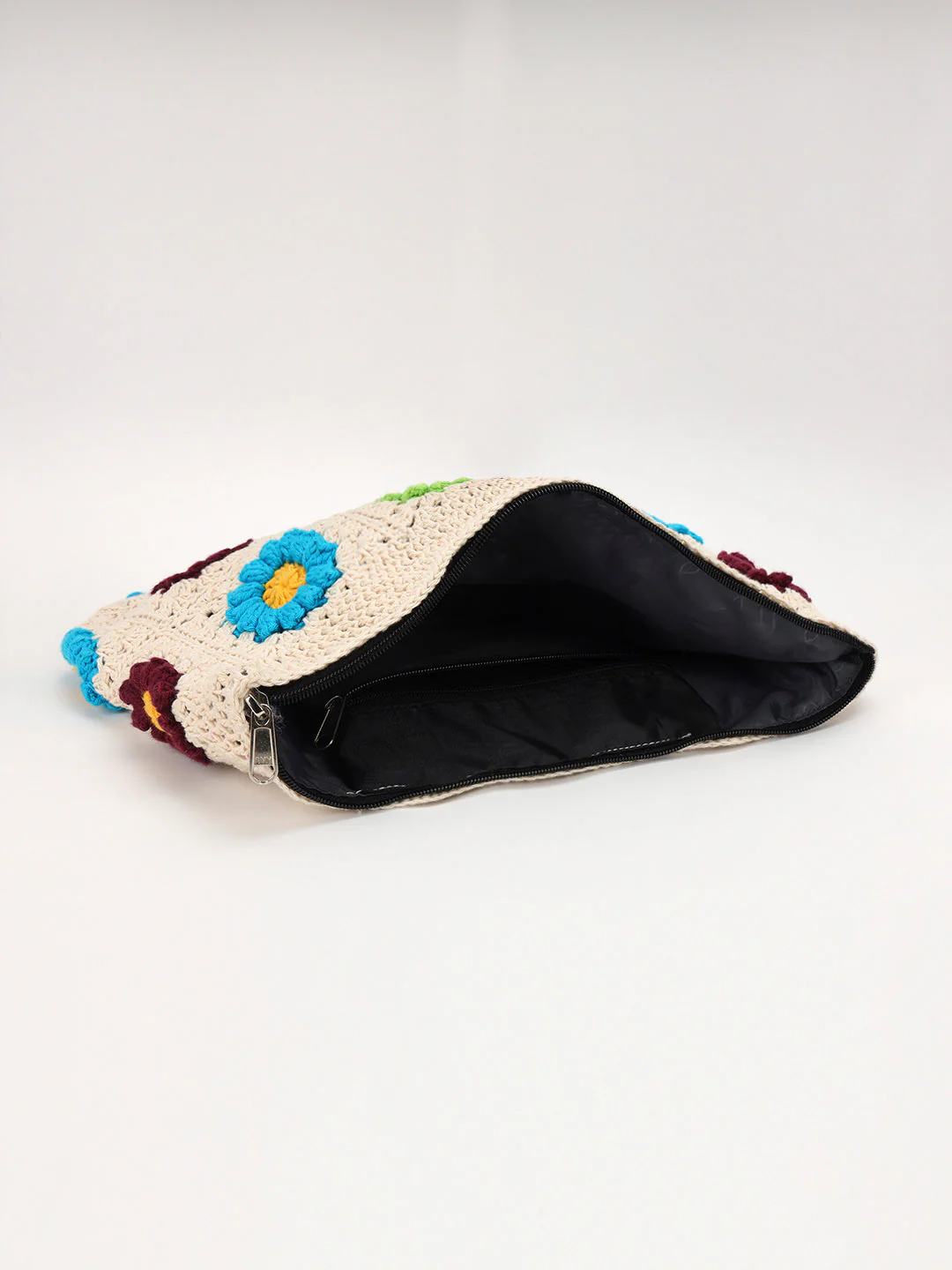 Slate Daisy Handmade Pouch - Image 6