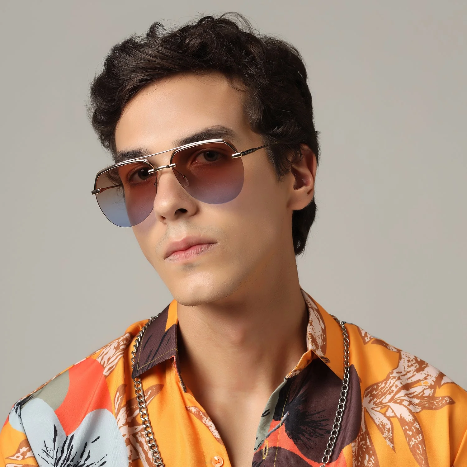 Sleek Rimless Aviator Sunglasses For Men - Image 3
