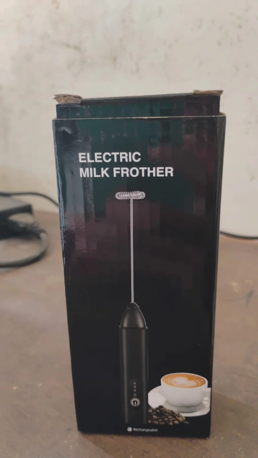 Small Electric Handheld Milk Frother with Stainless Steel Whisk (1 Pc) - Image 7