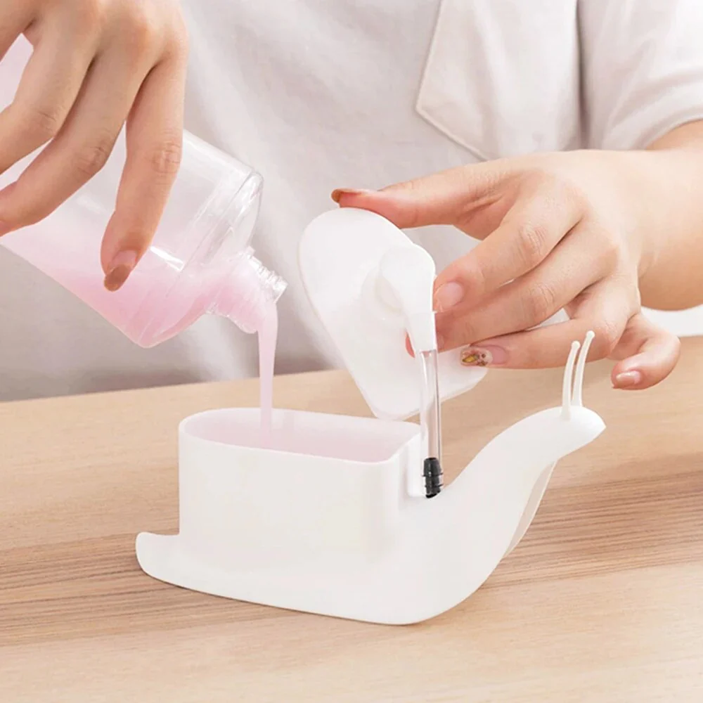 Snaqo: Cute Snail-Shaped Liquid Soap Dispenser, 120ml Refillable Pump Bottle for Hand Wash, Lotion, Shampoo & Bathroom or Kitchen Sink Décor - Image 7