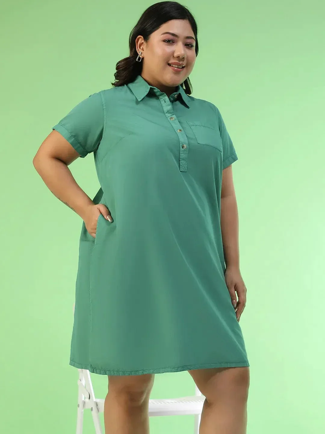 Softcore Green Collared Button Detail Short Sleeve Plus Size Women Cotton Dress - Image 4