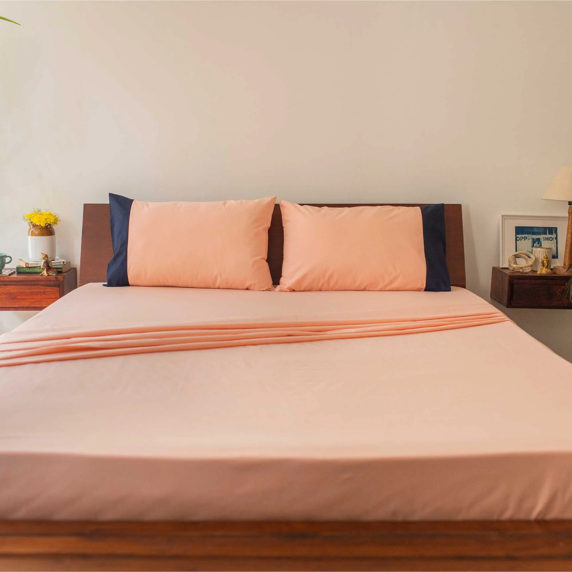 Solid Colour 100% Cotton, 270 Tc King Bedsheet With 2 Colour Accent Pillow Covers - Image 23