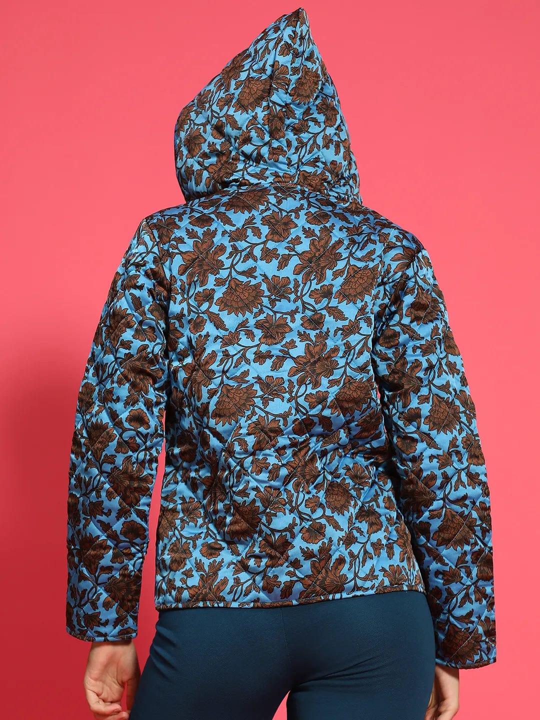 Spellbinding Blue Floral Print Long Sleeve Button Down Women Winter Wear Qulited Jacket with Hoodie - Image 5