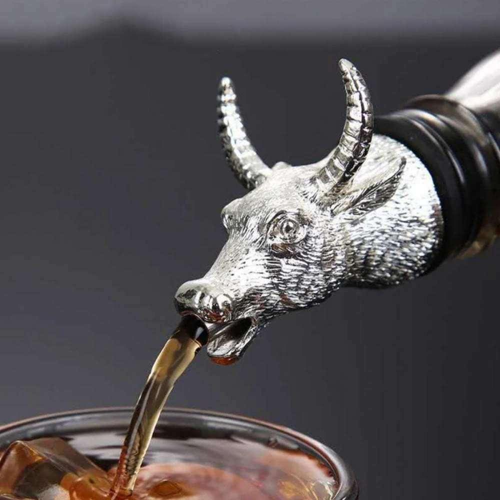 Stainless Steel Bull Face Wine Pourer - Image 2