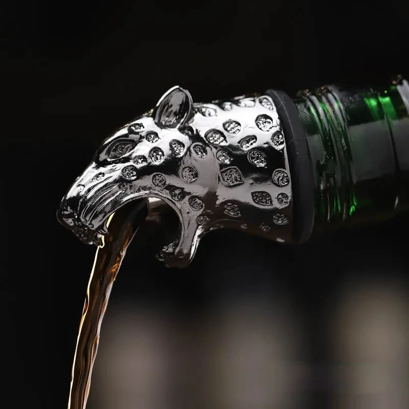Stainless Steel leapard style Wine Pourer - Image 10