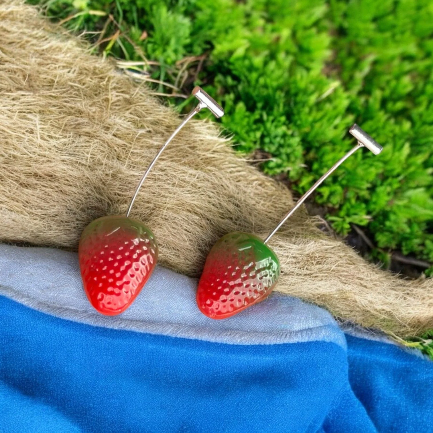 Starry Strawberry Red Drop Earring - Image 7