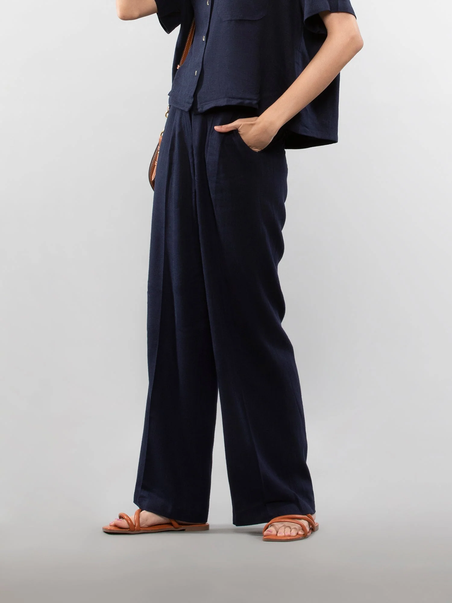 Straight linen pants - Image 25