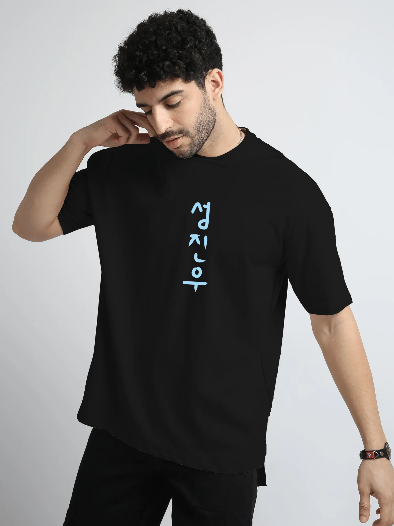Sung Jin Woo Black Oversize T-Shirt - Image 5