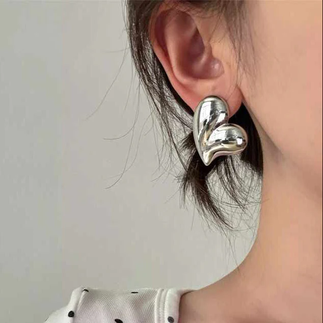 Sweet as Sugar Silver Stud Earring - Image 2