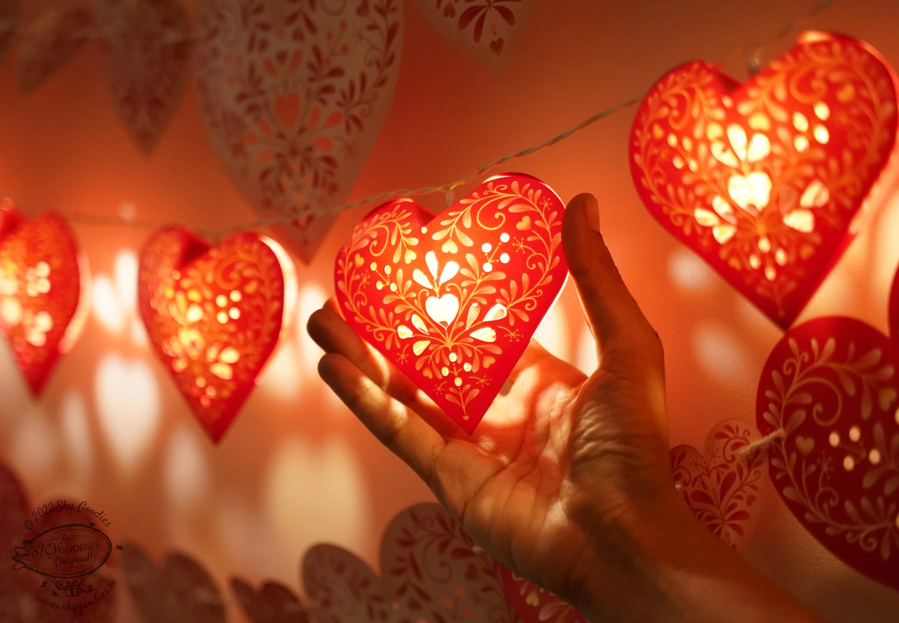 Sweet Hearts COMBO SAVER: Paper Hearts Bunting & Fairy Lights - Image 3