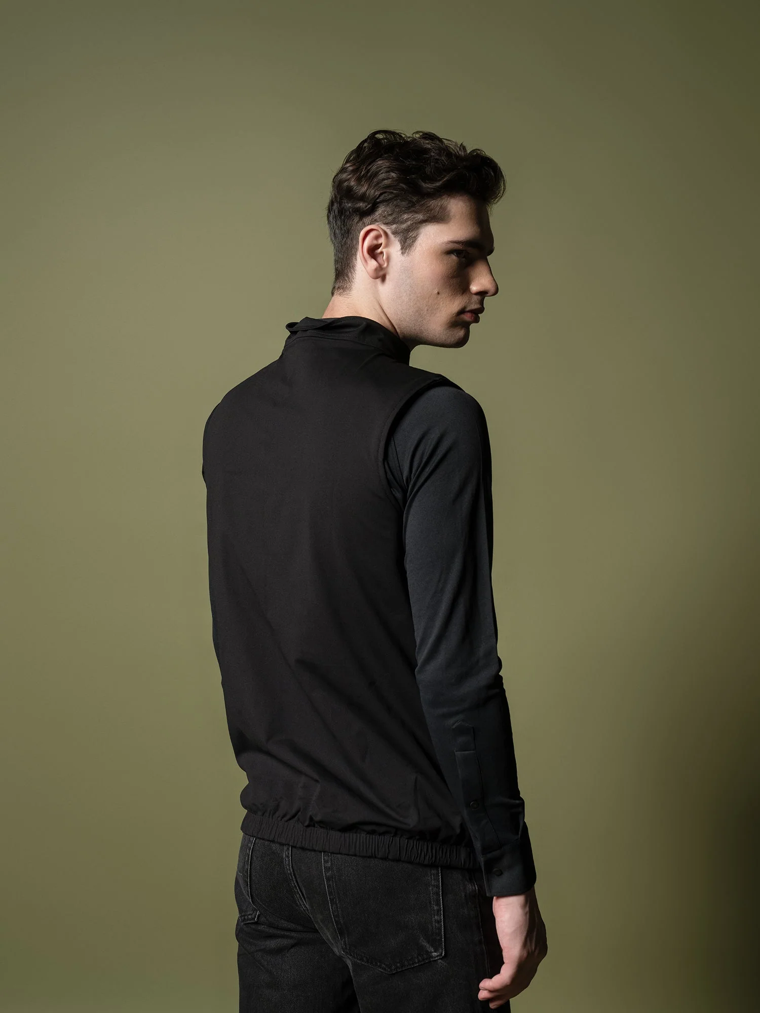 Technical Vest - Image 7