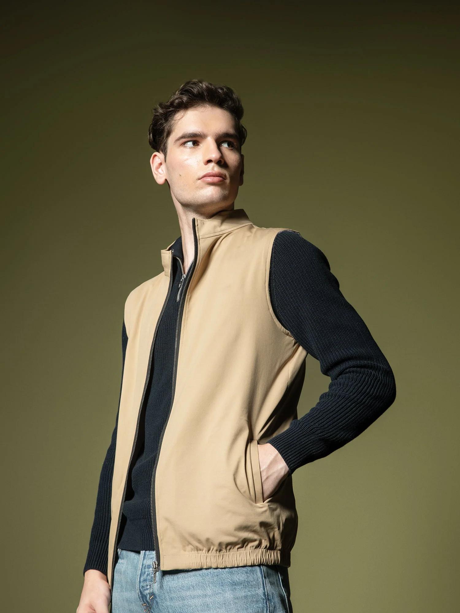 Technical Vest - Image 9