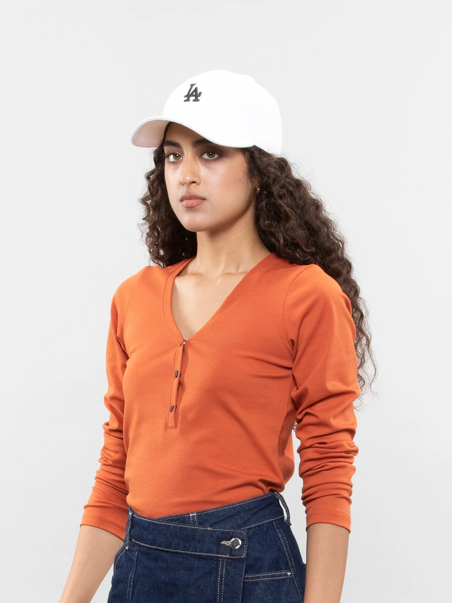 The henley tee - Image 11