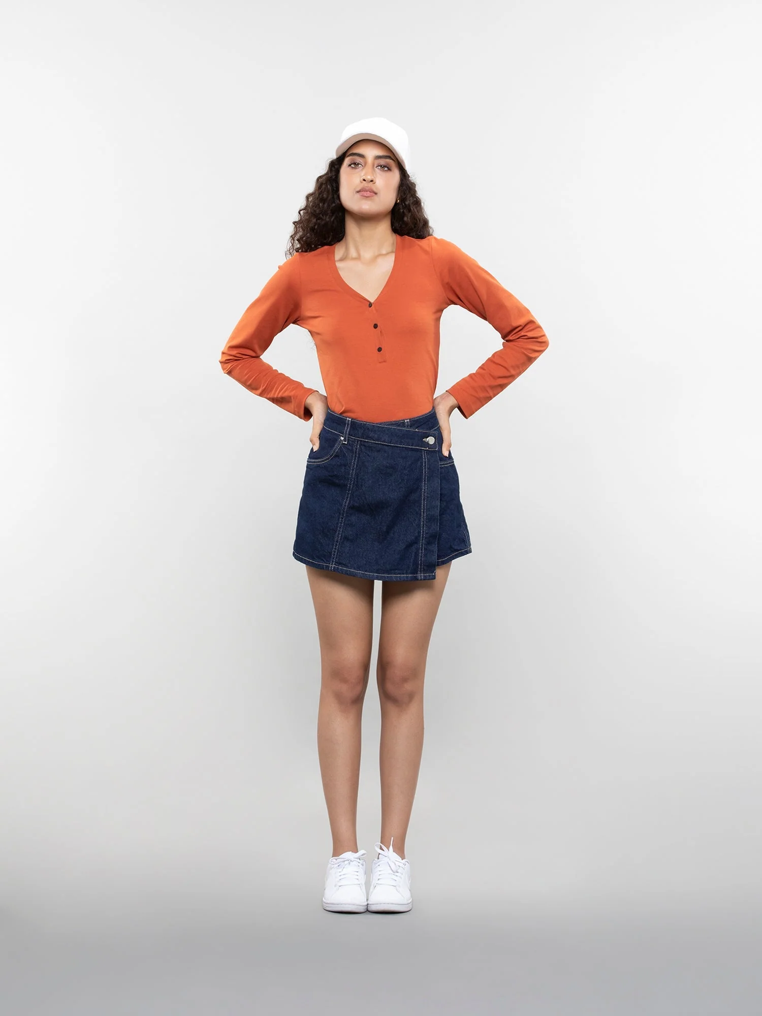 The henley tee - Image 13