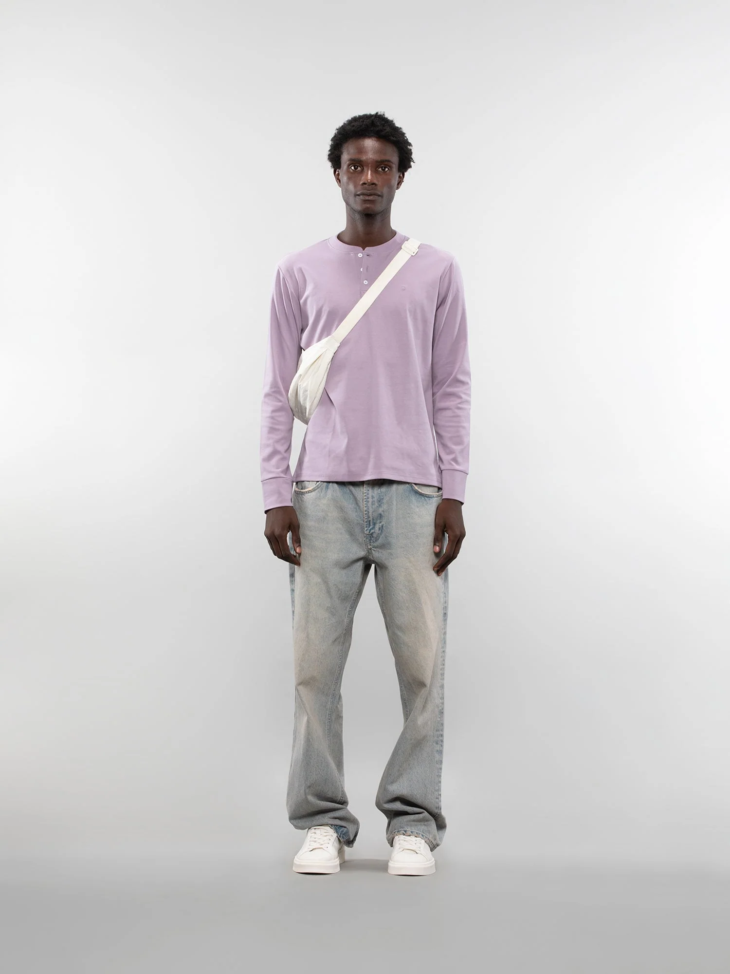 The henley tee - Image 25