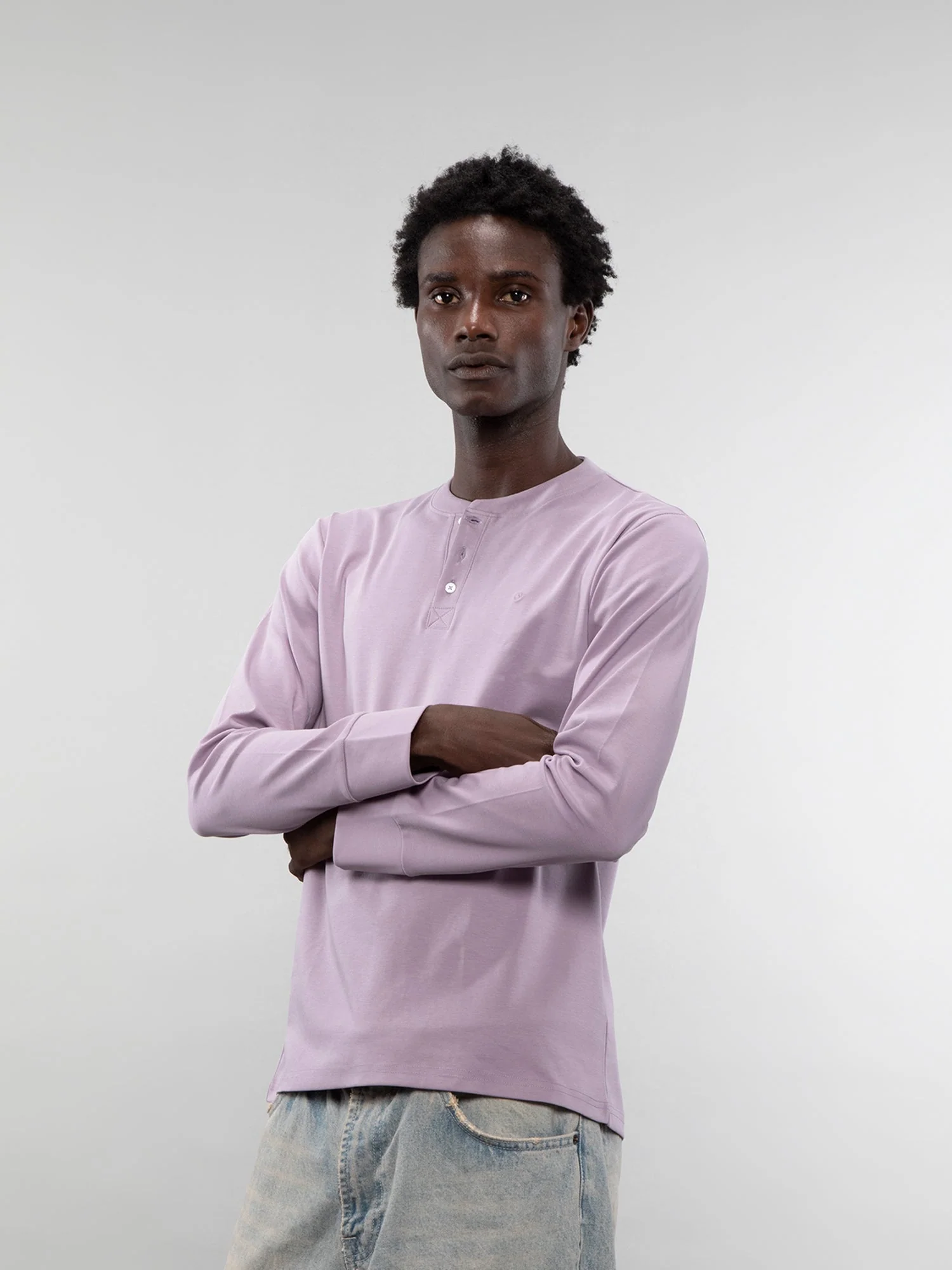 The henley tee - Image 9