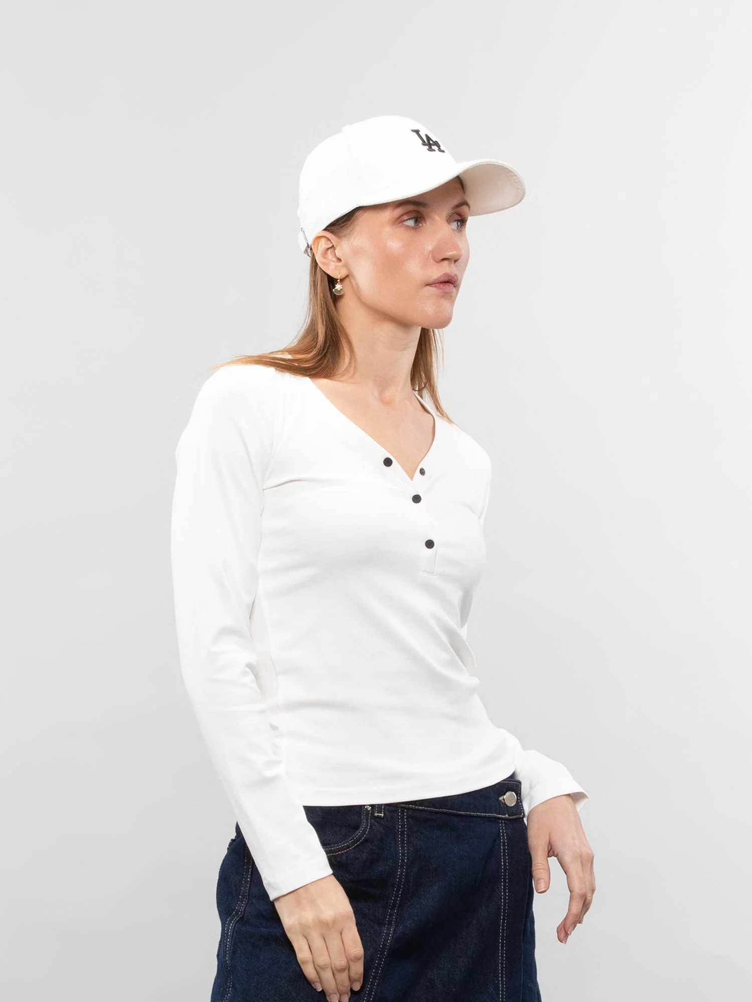 The henley tee - Image 9