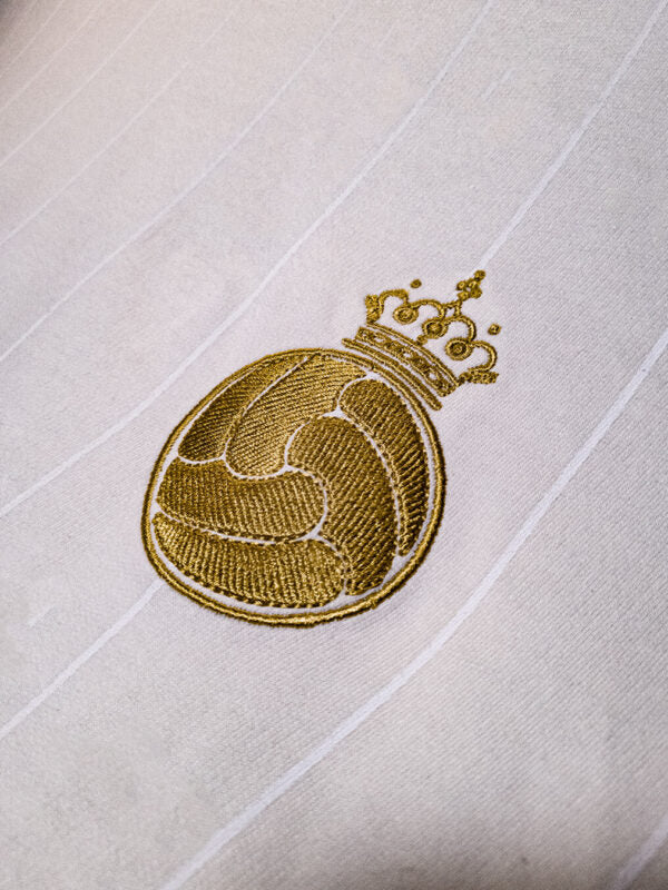 The Royals - Image 3