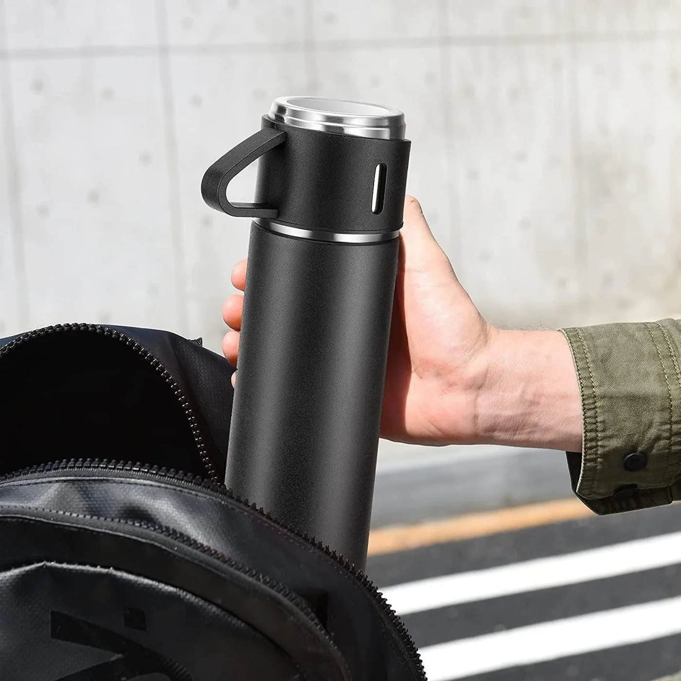 ThermoGift: 500ml Stainless Steel Vacuum Flask Gift Set with Insulated Cup – Perfect for Corporate & Festive Gifting - Image 7