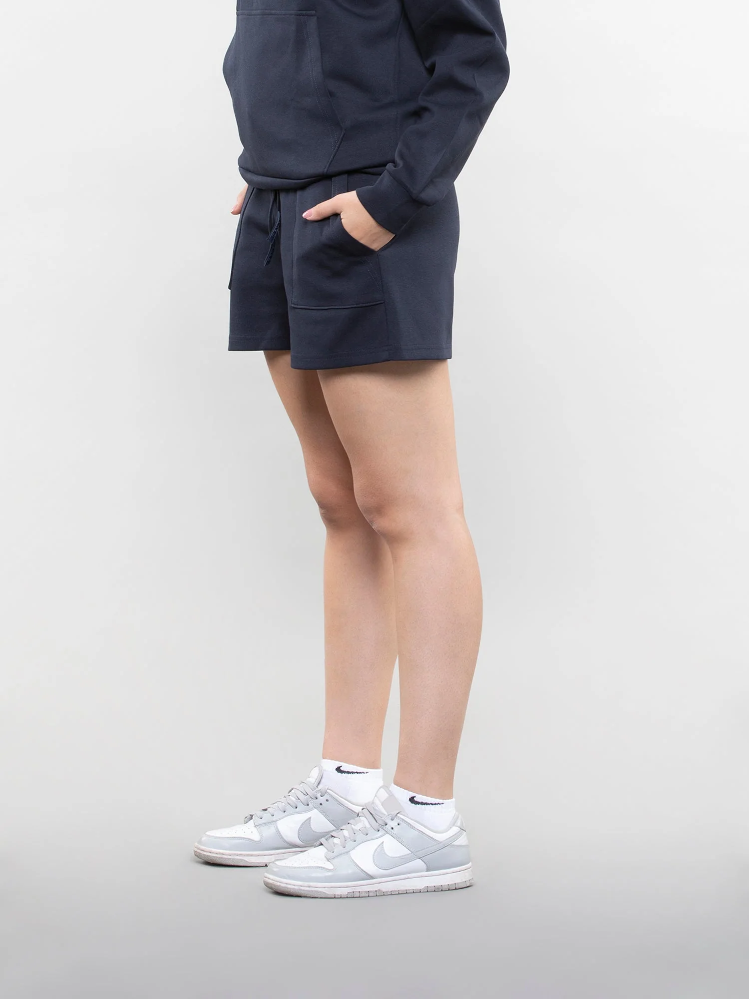 Three pocket sweatshorts - Image 38