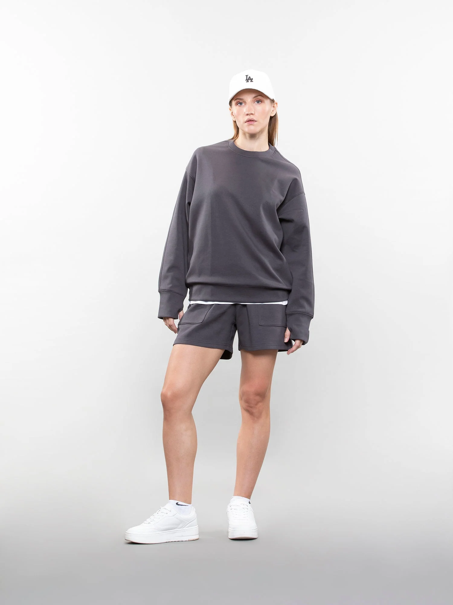 Three pocket sweatshorts - Image 6