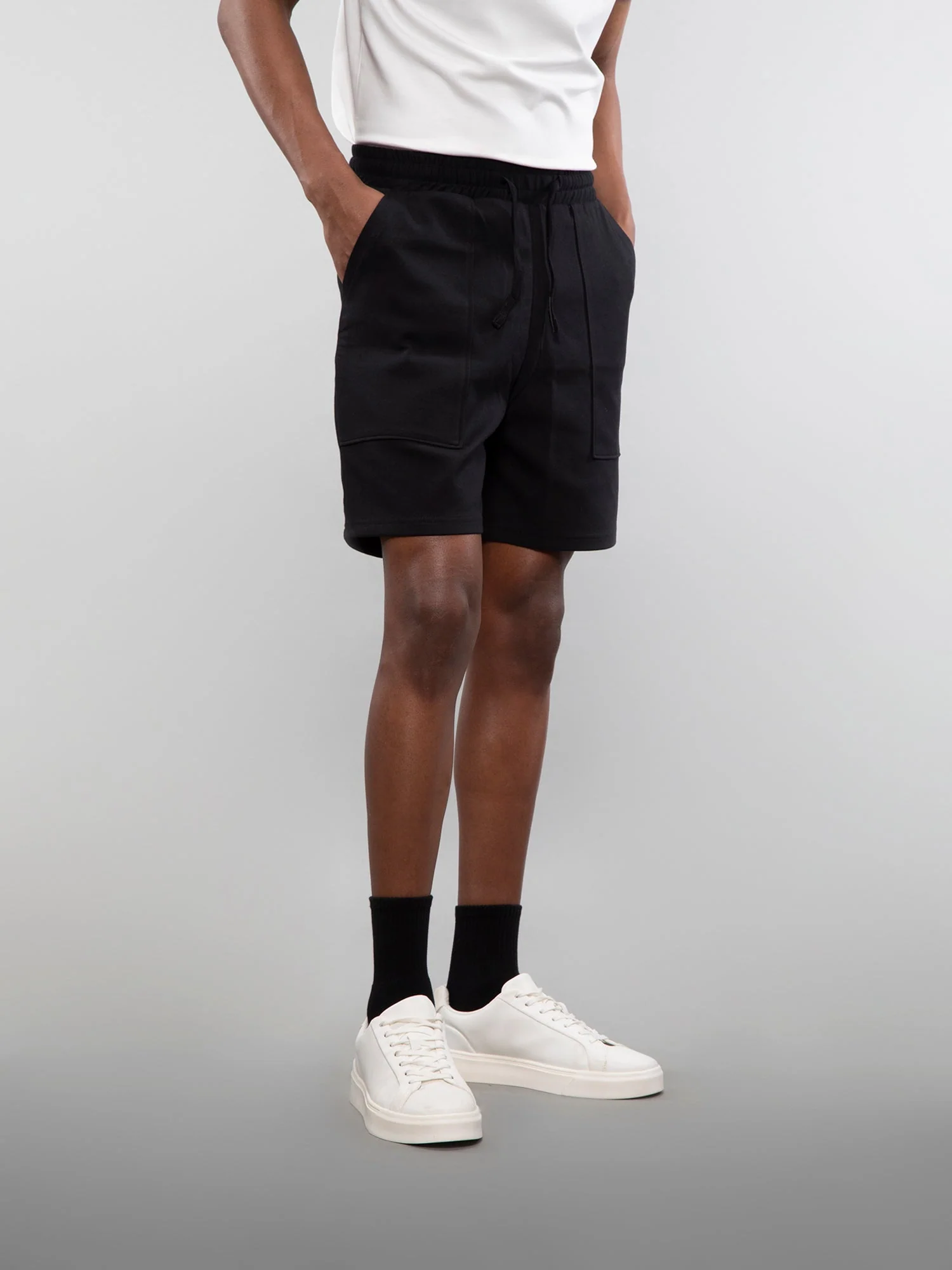 Three pocket sweatshorts - Image 34