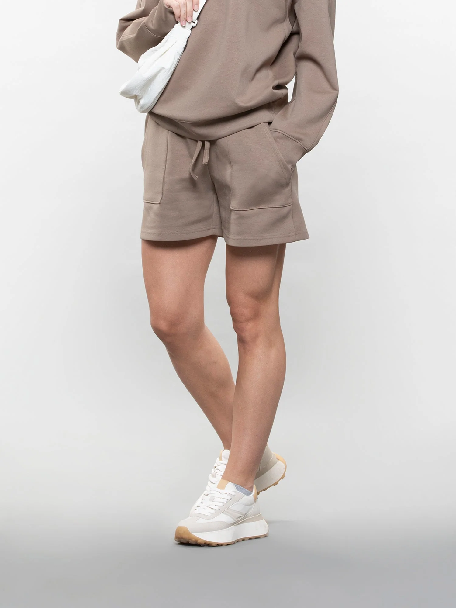 Three pocket sweatshorts - Image 14