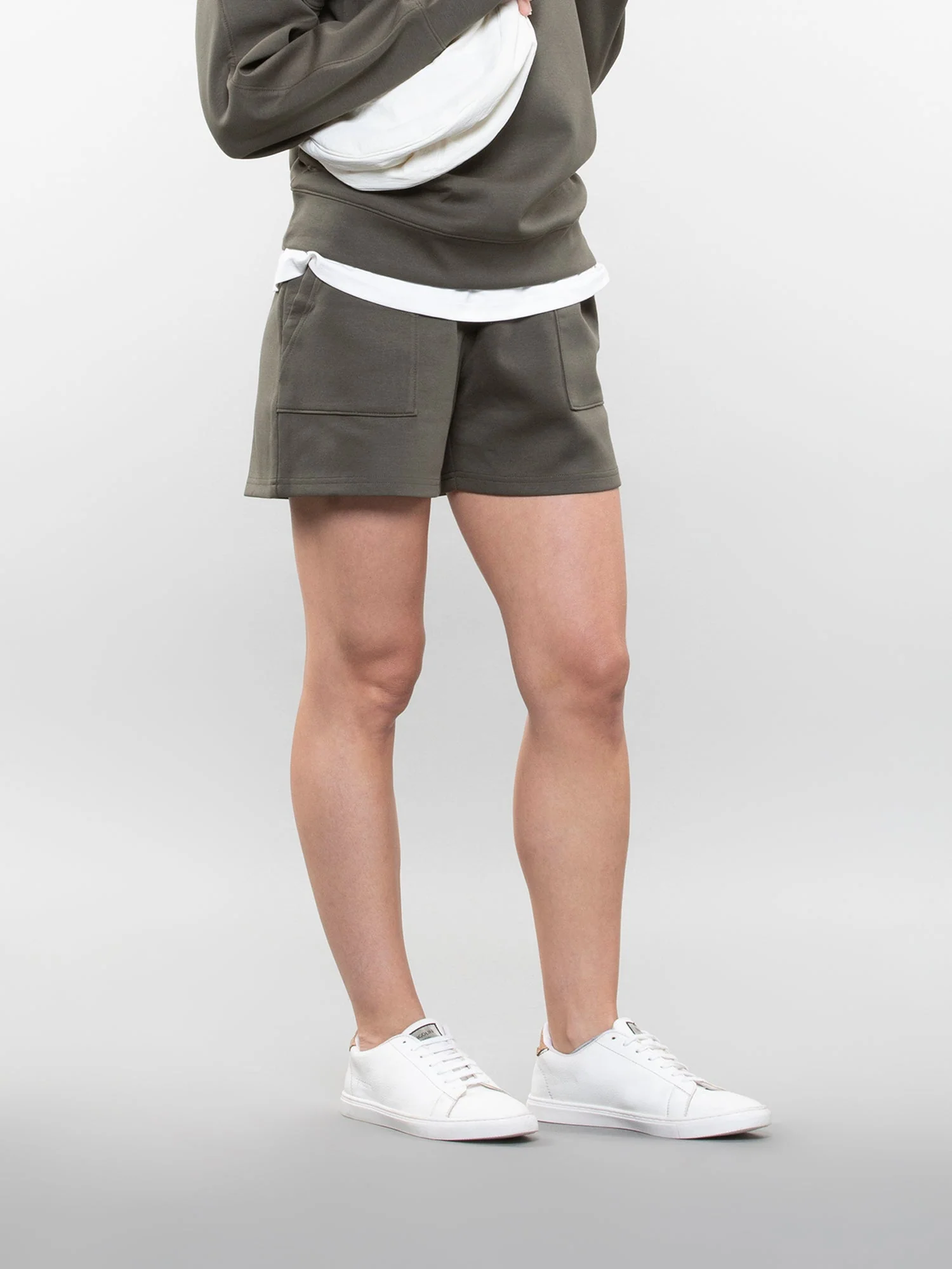Three pocket sweatshorts - Image 19