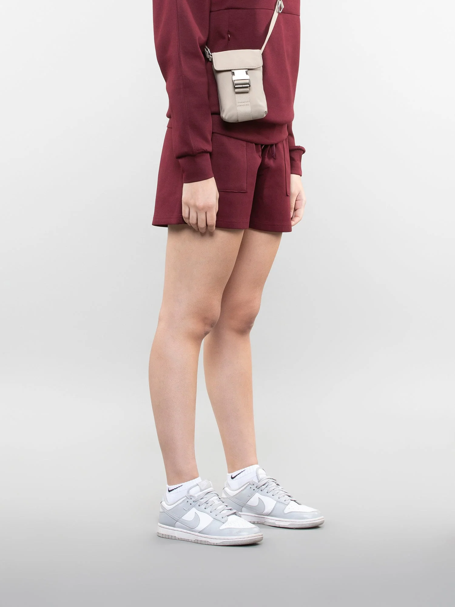 Three pocket sweatshorts - Image 25