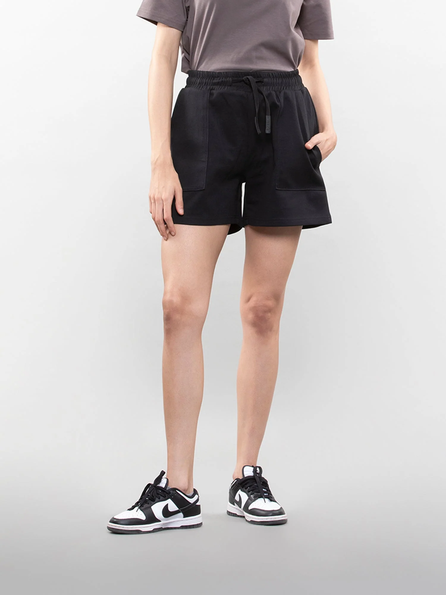 Three pocket sweatshorts - Image 36