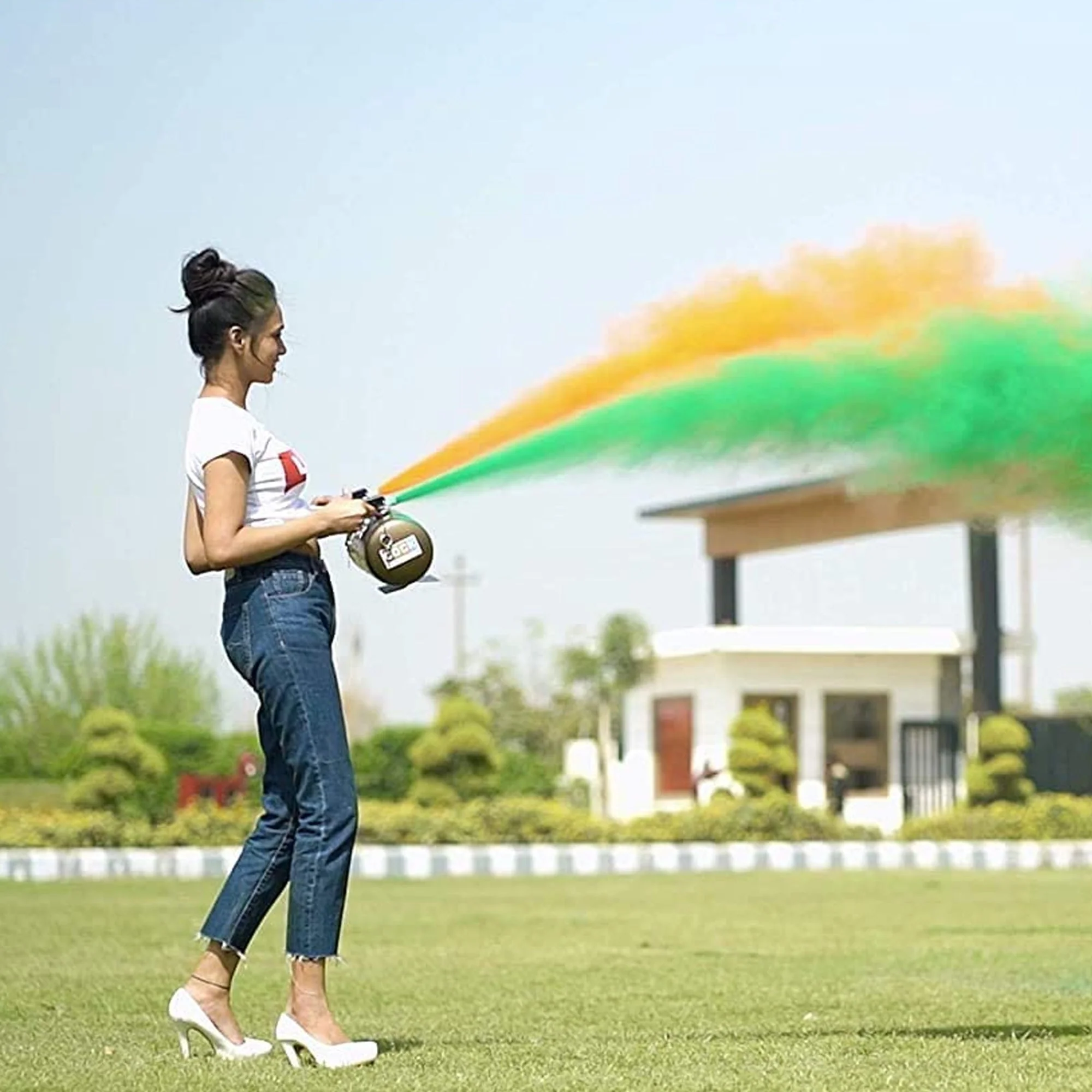 Tota Thunder Double Jet Holi Colour Cloud Gadget-Two Colors One Time Use Holi Cylinder - Natural and Herbal Gulal for Holi and Photoshoots - Image 8