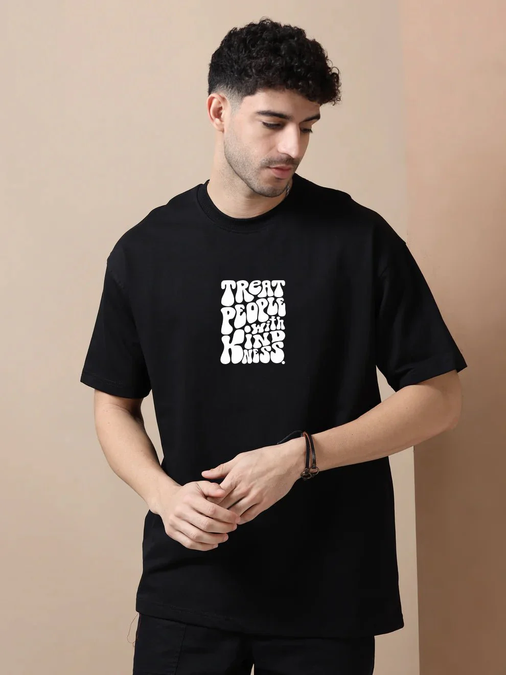 Treat people with kindness Oversize T-Shirt