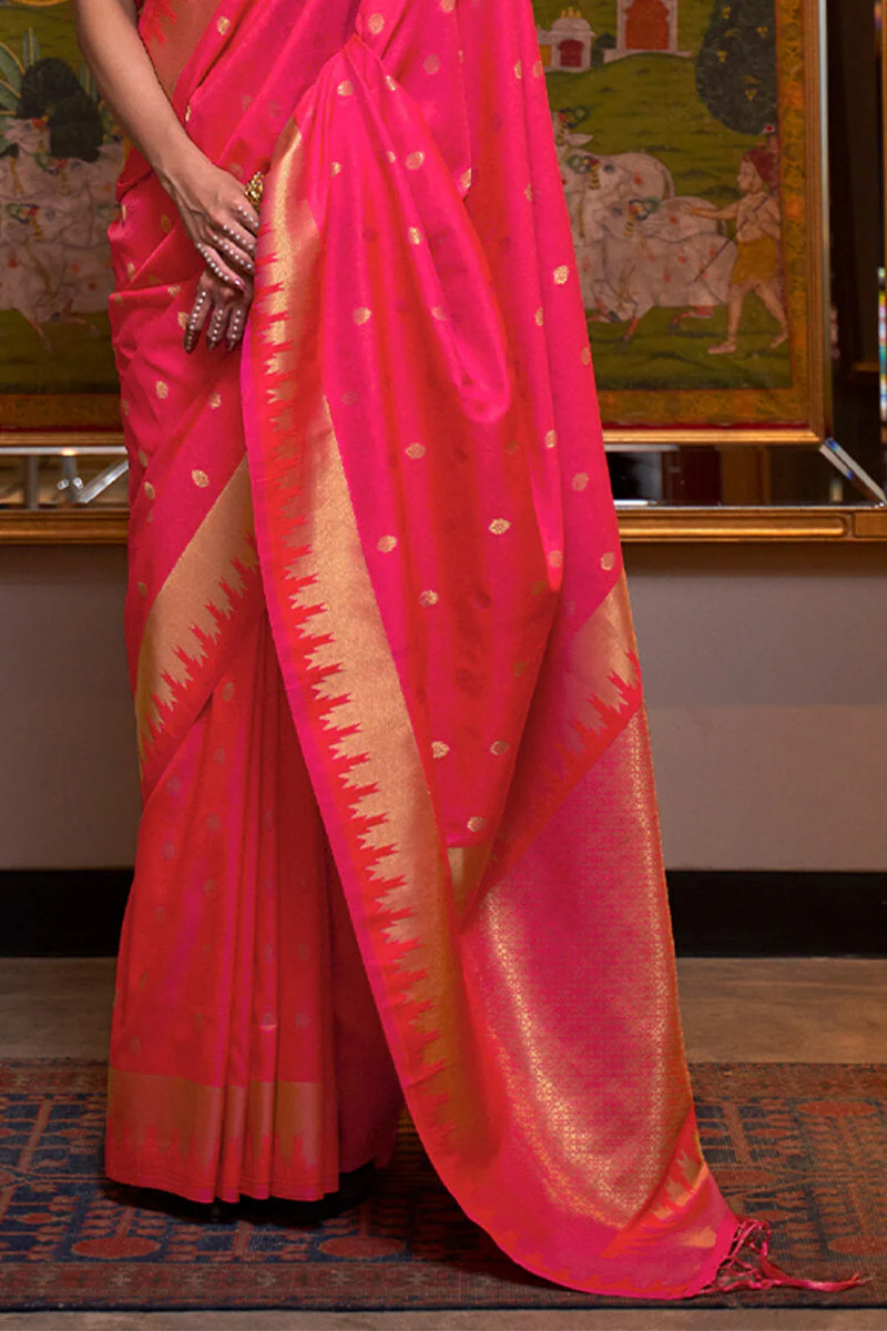Tremendous Dark Pink Soft Banarasi Silk Saree With Luxuriant Blouse Piece - Image 3