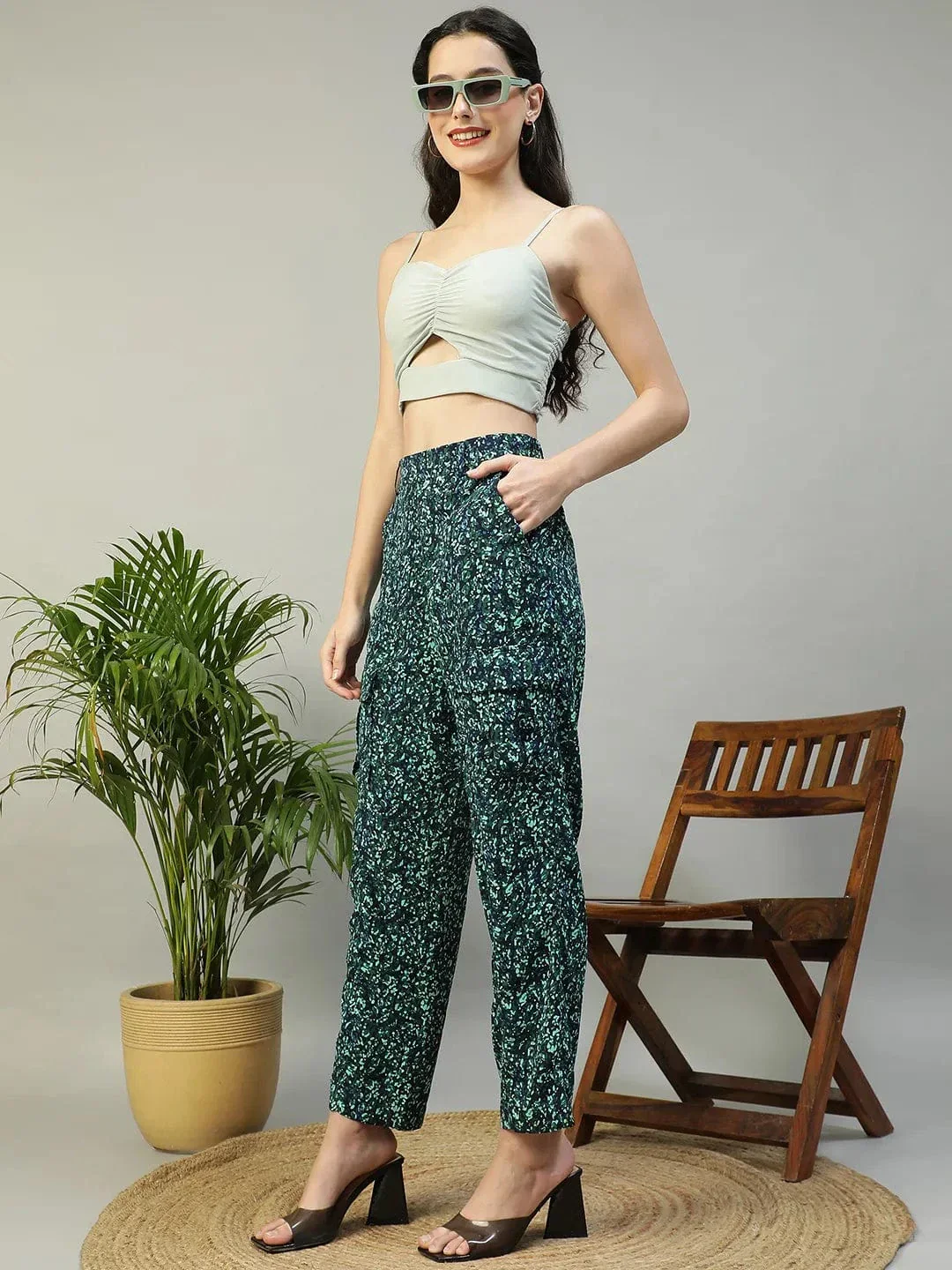 Trendy Blue Floral Print Elasticated Crargo Style Women Pant - Image 7