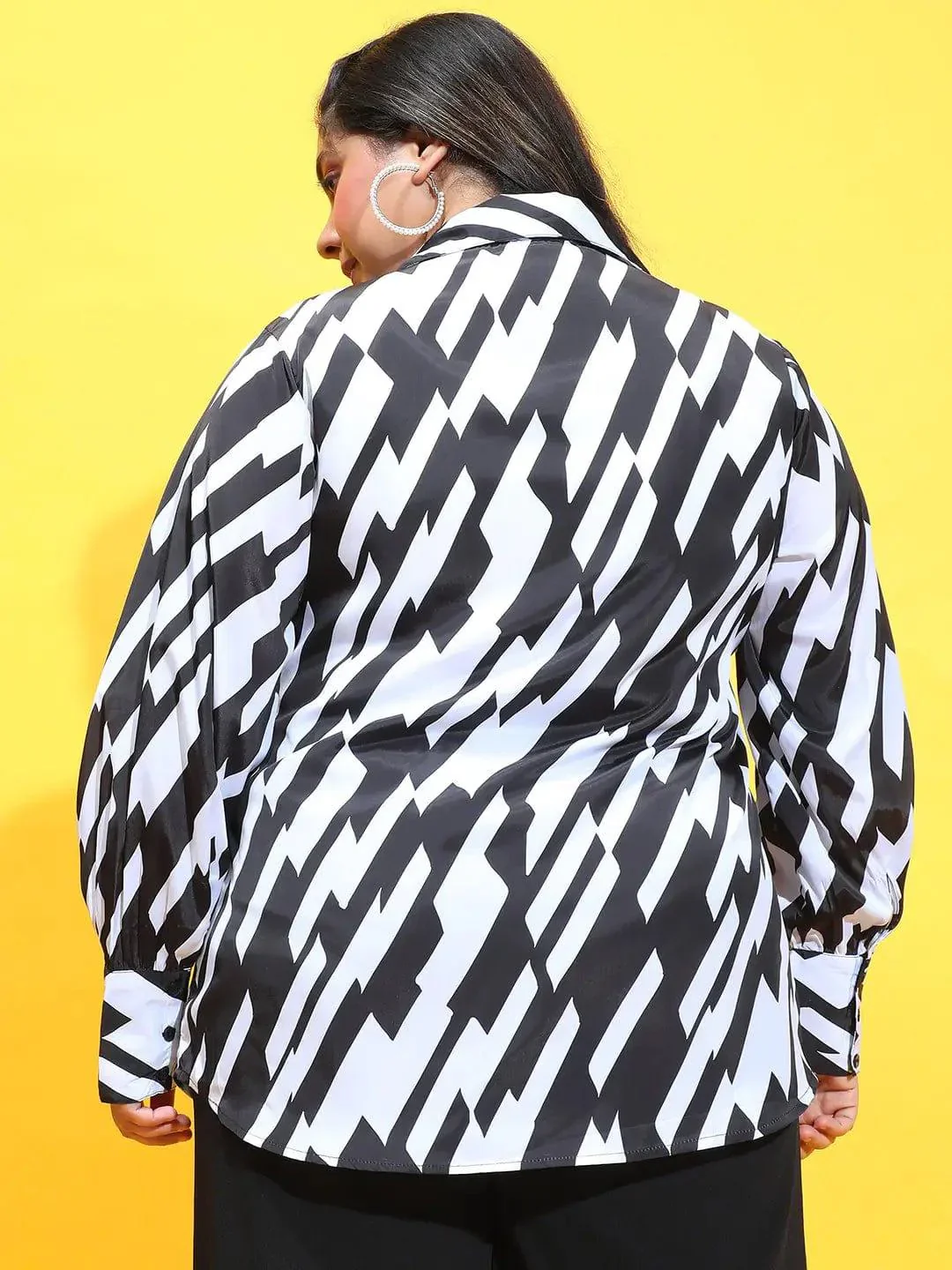 Tuned Black Zig-Zag Print Long Sleeve Plus Size Shirt - Image 5