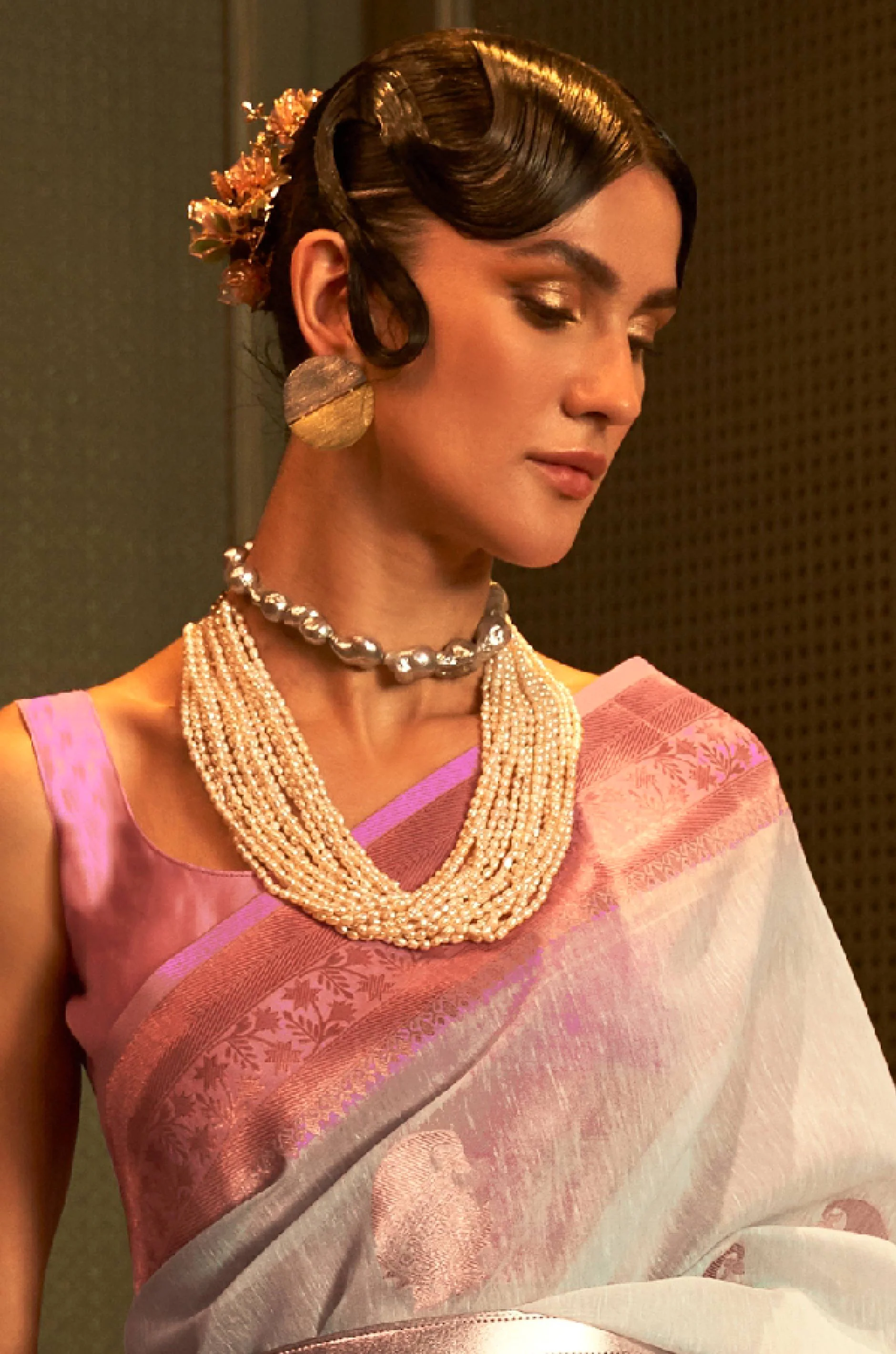 Turquoise Blue Woven Linen Saree - Image 4