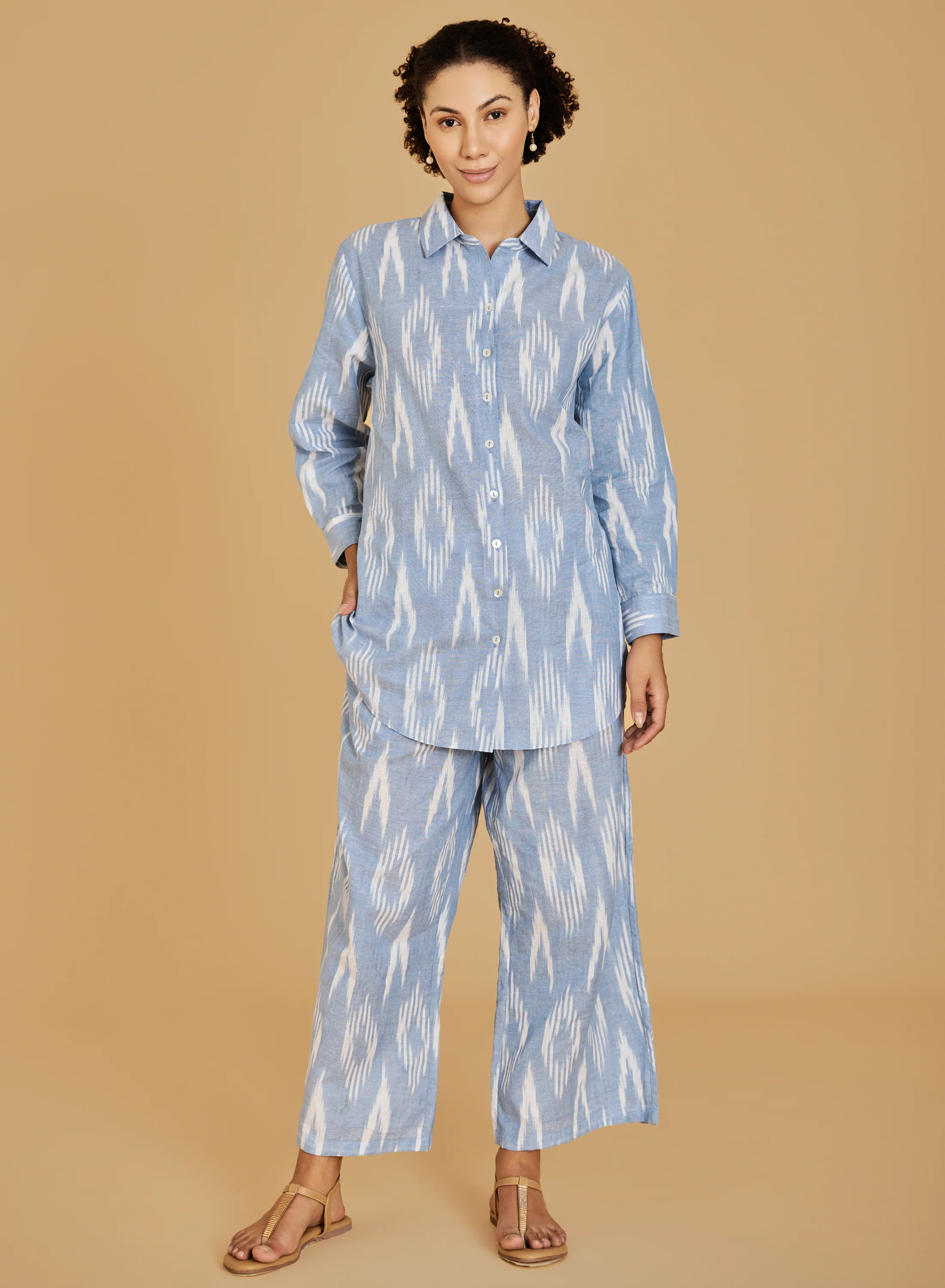 Urban Sundari Women's Abstract Printed Co-Ord Set with Front Buttoned Short Kurti