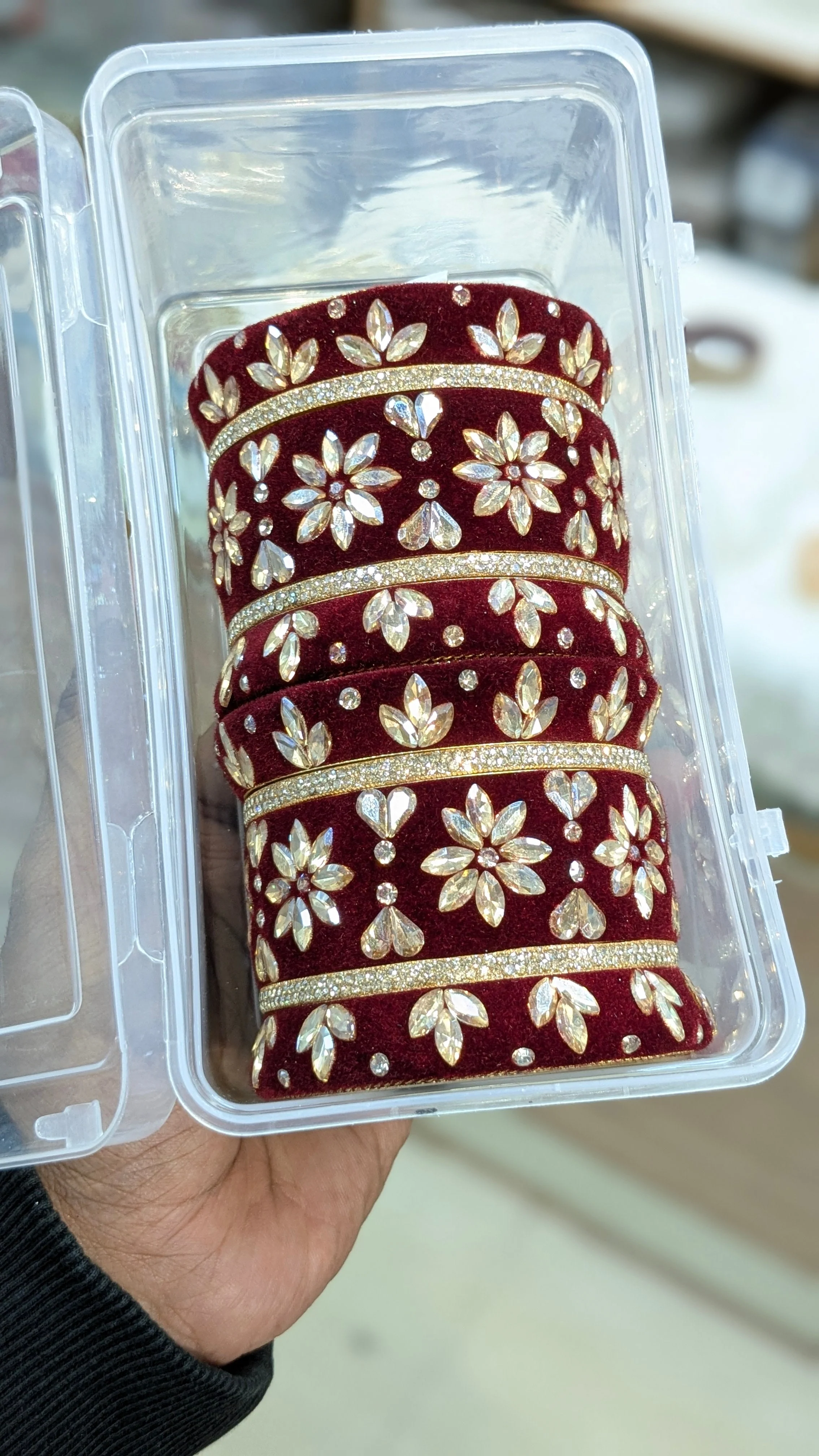 Velvet bangles set - Image 3