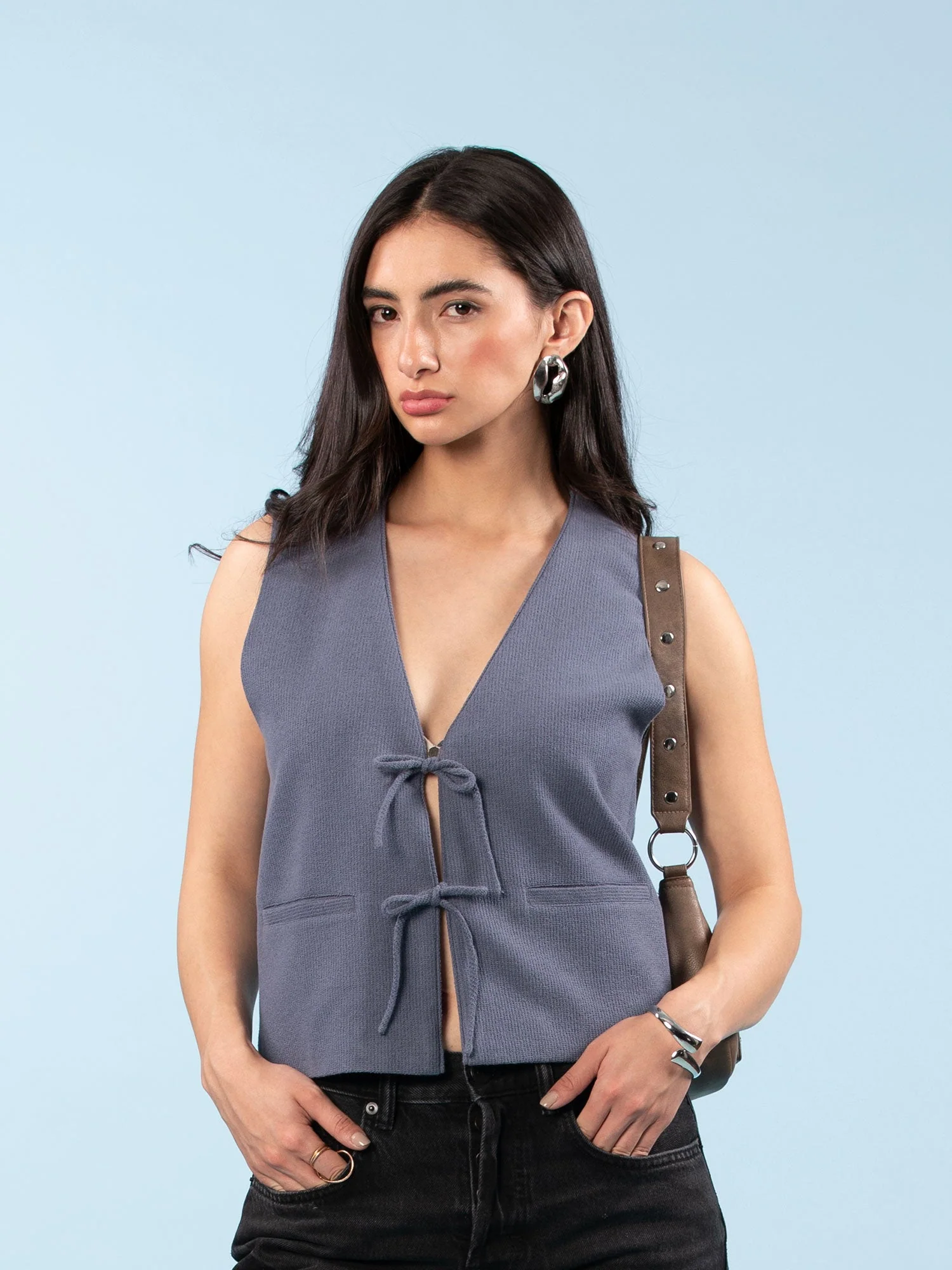 Vest with Bow Closure - Image 16