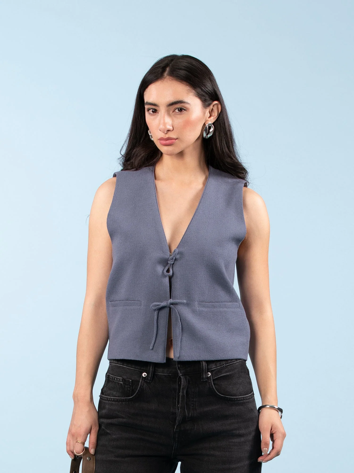 Vest with Bow Closure - Image 15