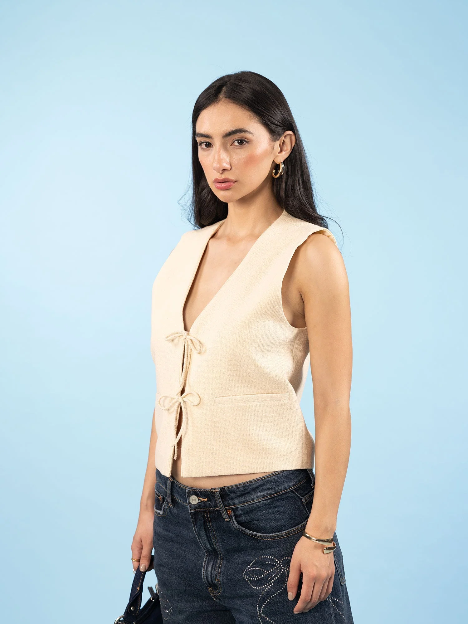 Vest with Bow Closure - Image 6