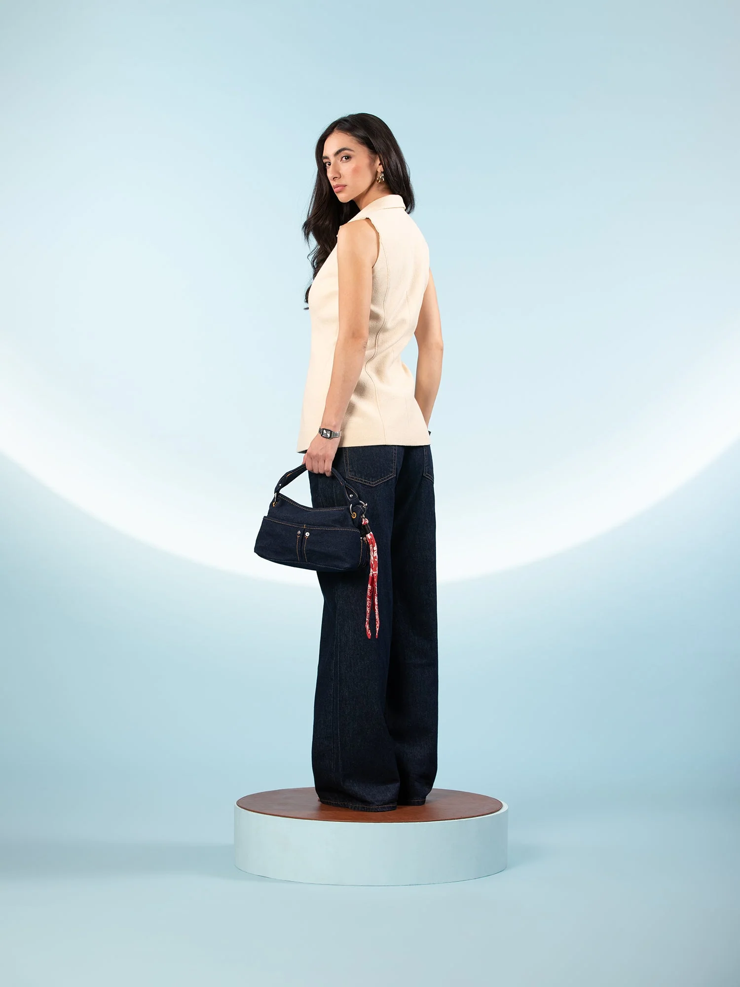 Vest with Zipper Closure - Image 5