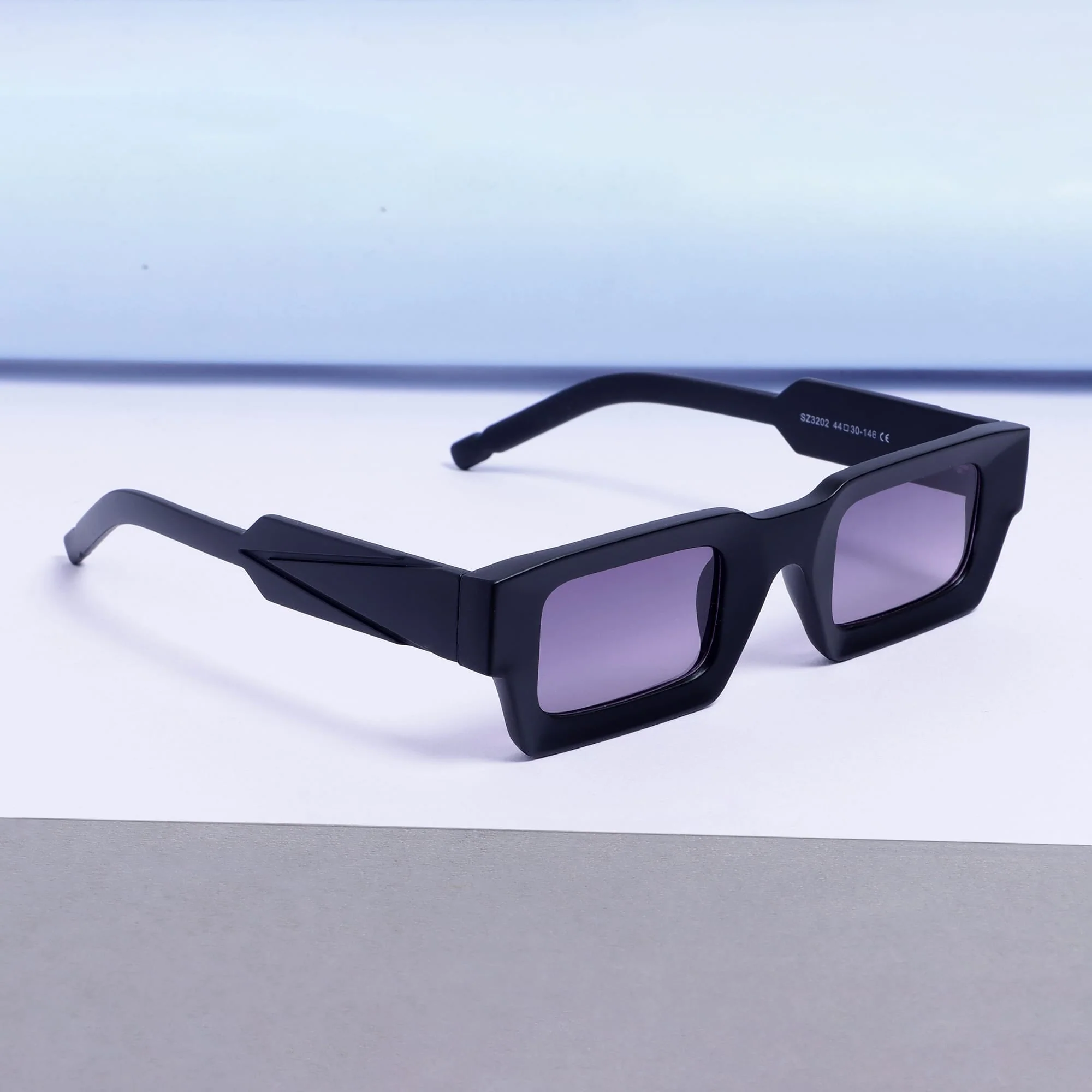 Vintage V2 Black Blue Gradient Rectangle Sunglasses - Image 2