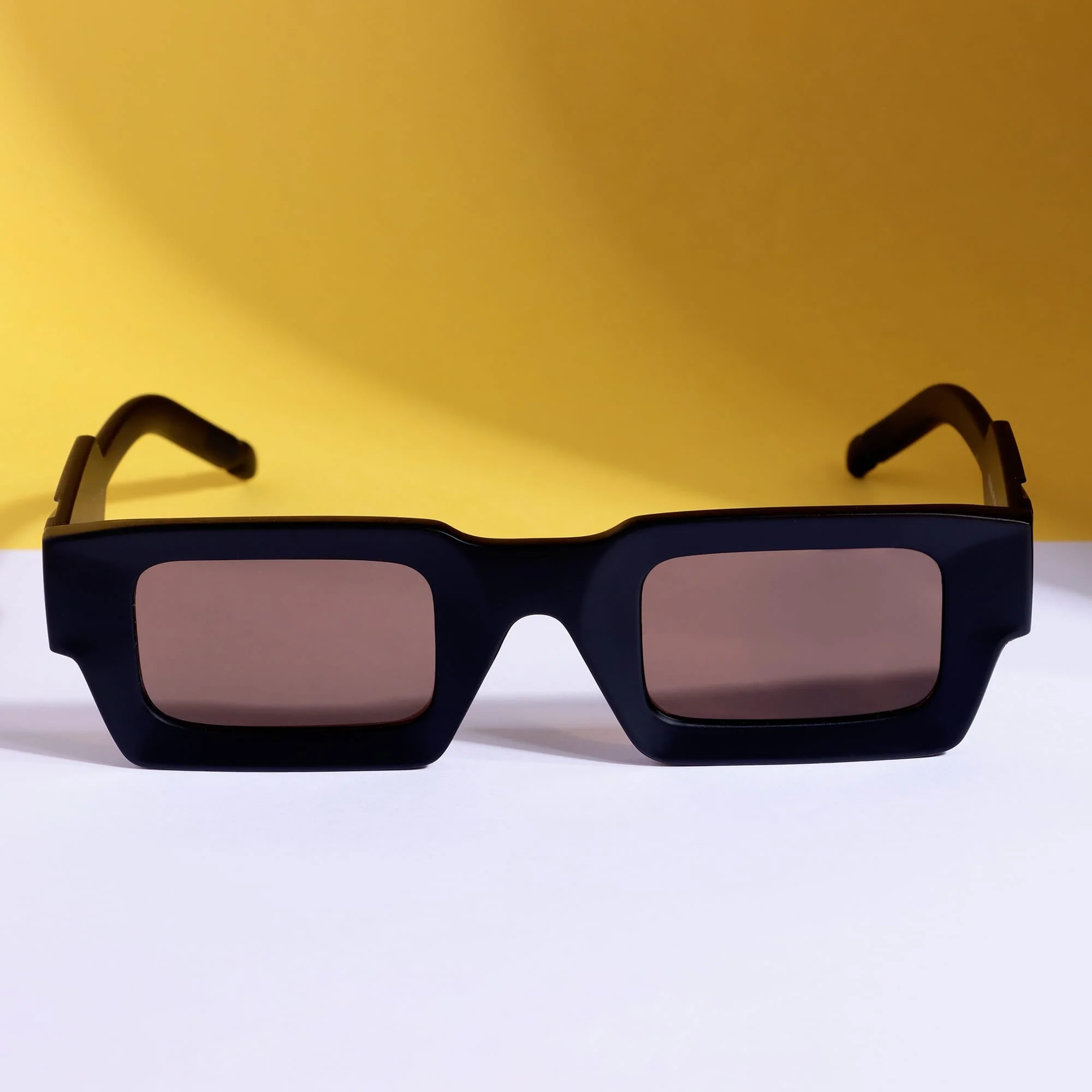 Vintage V2 Black Brown Rectangle Sunglasses - Image 3