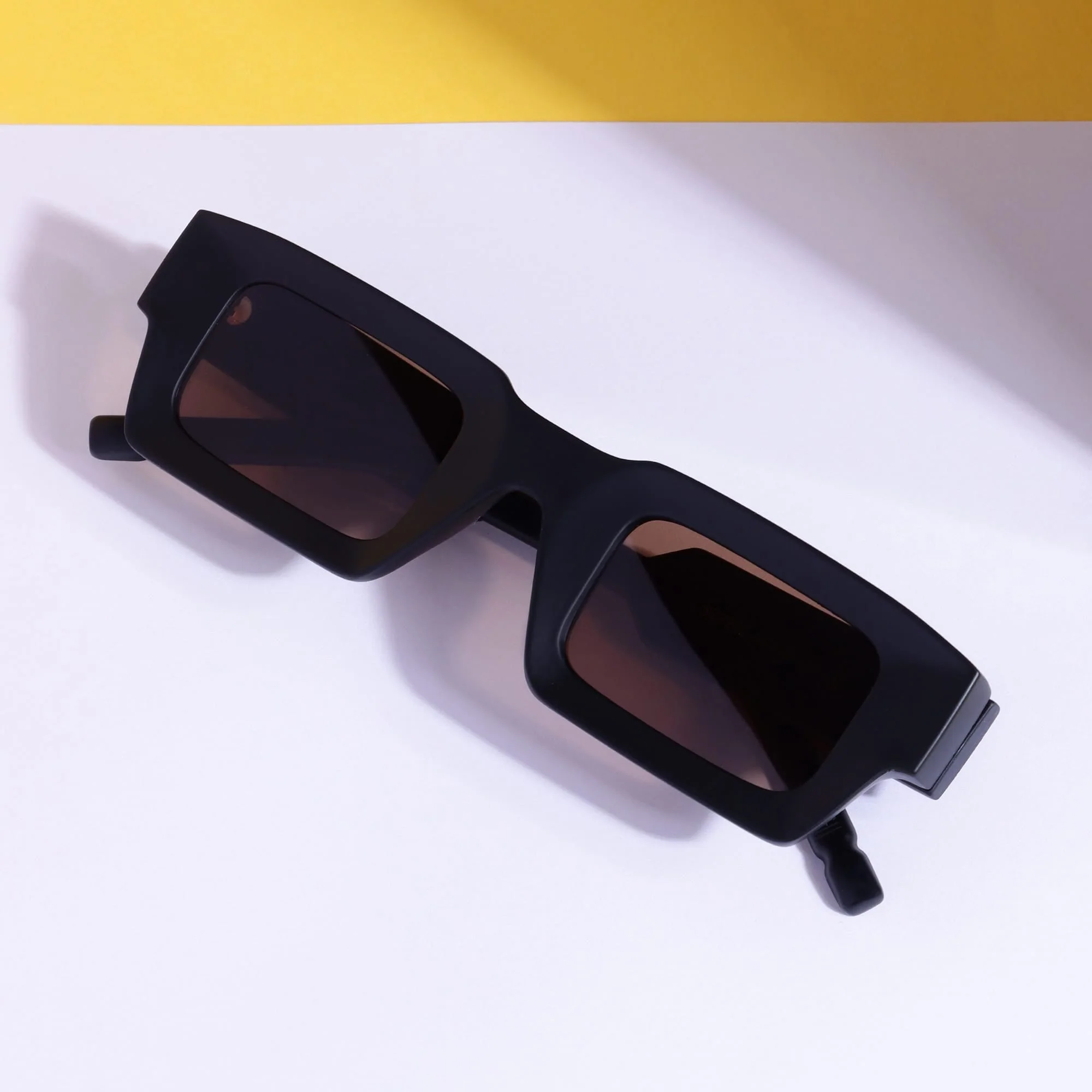 Vintage V2 Black Brown Rectangle Sunglasses - Image 4