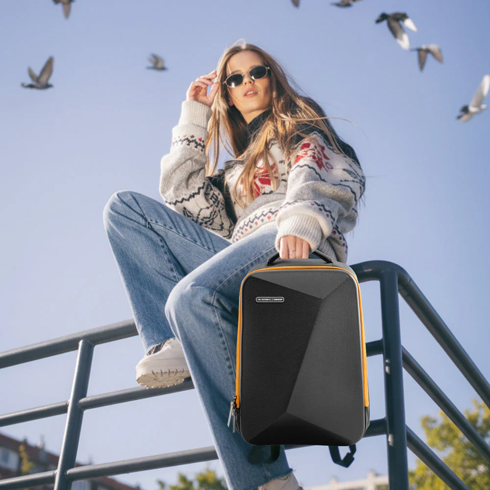 Voyager Edge Backpack (Yellow) - Image 9