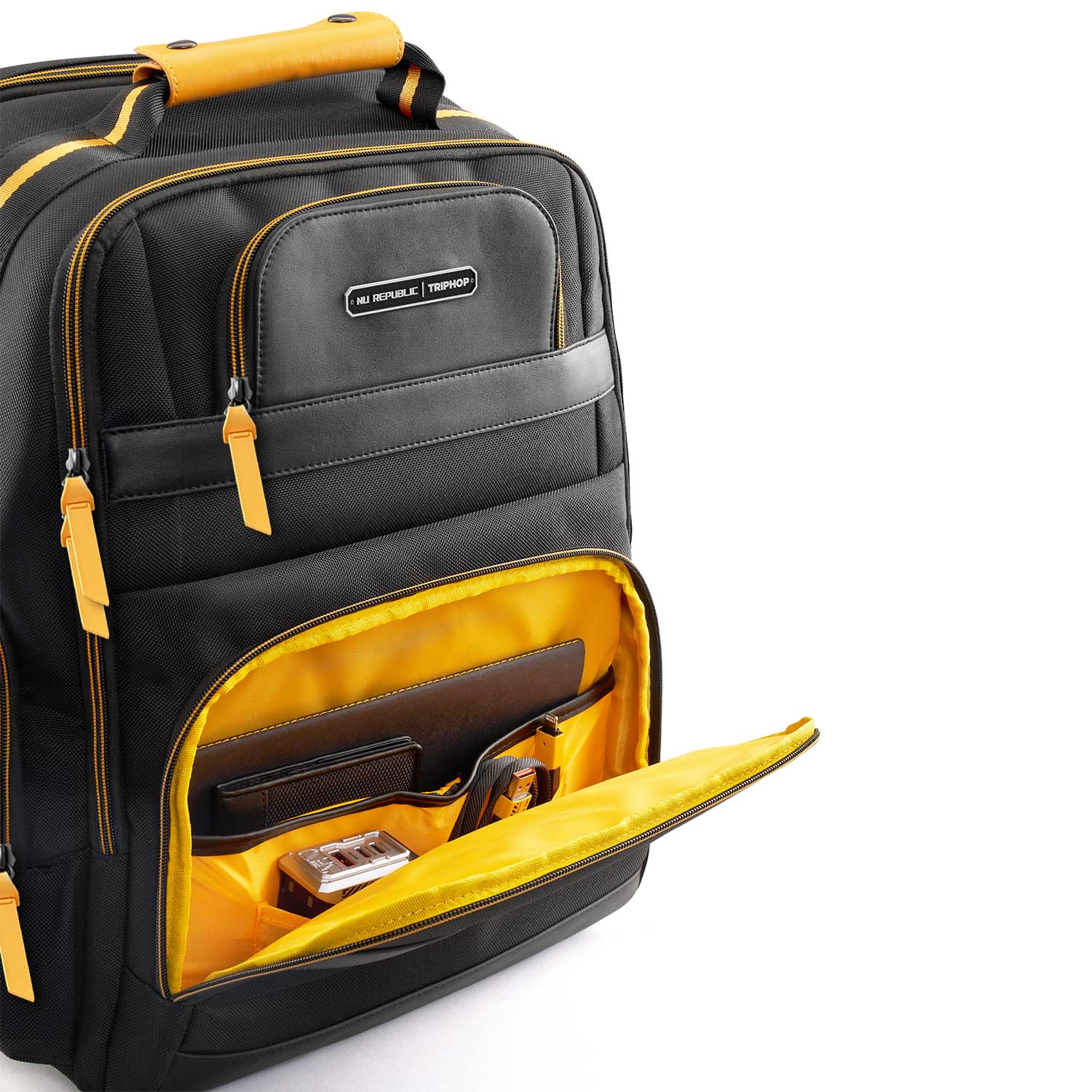 Voyager Nomad Backpack - Image 14
