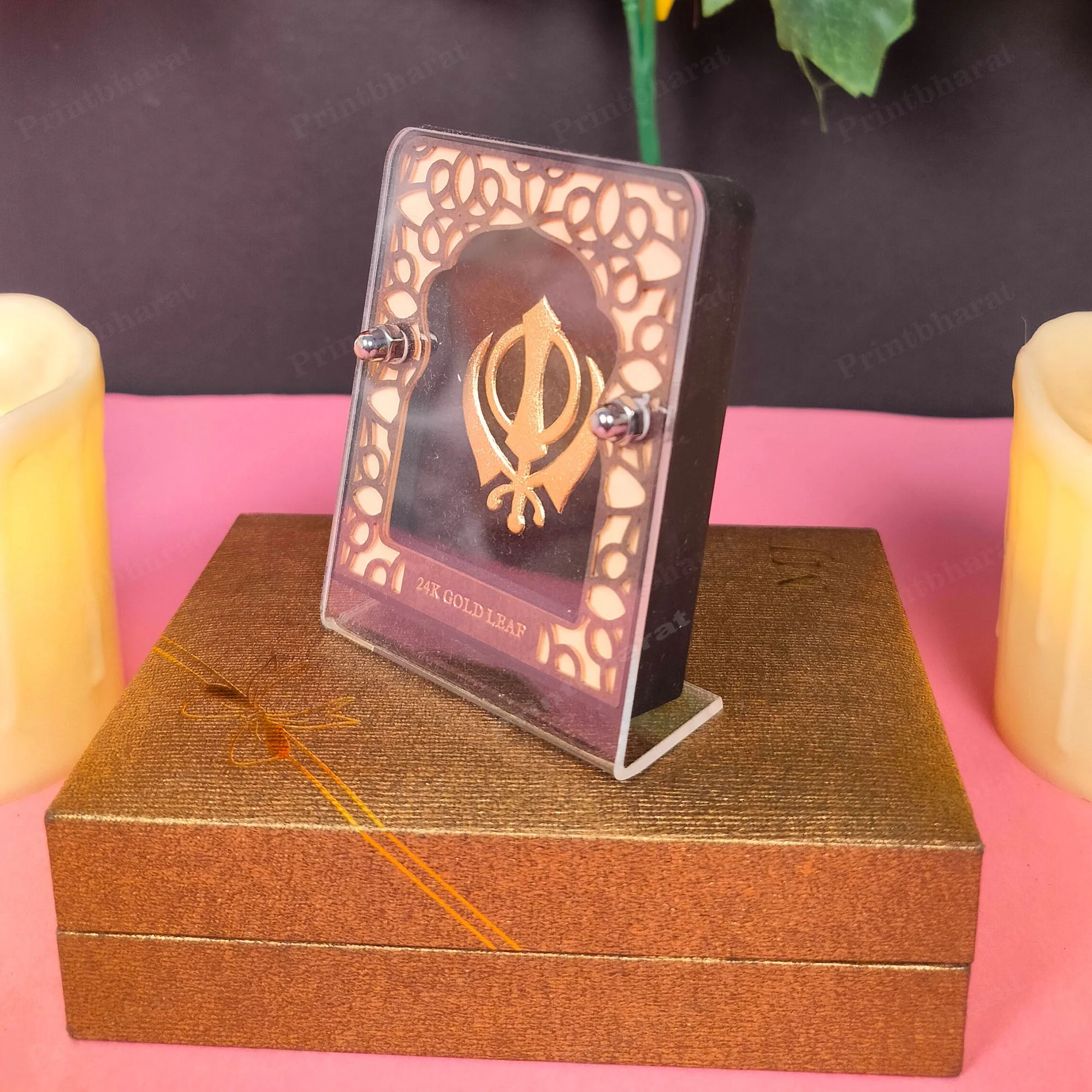 Wahe Guru Ji Leaf 24KT Gold Coated Table Top - Image 3