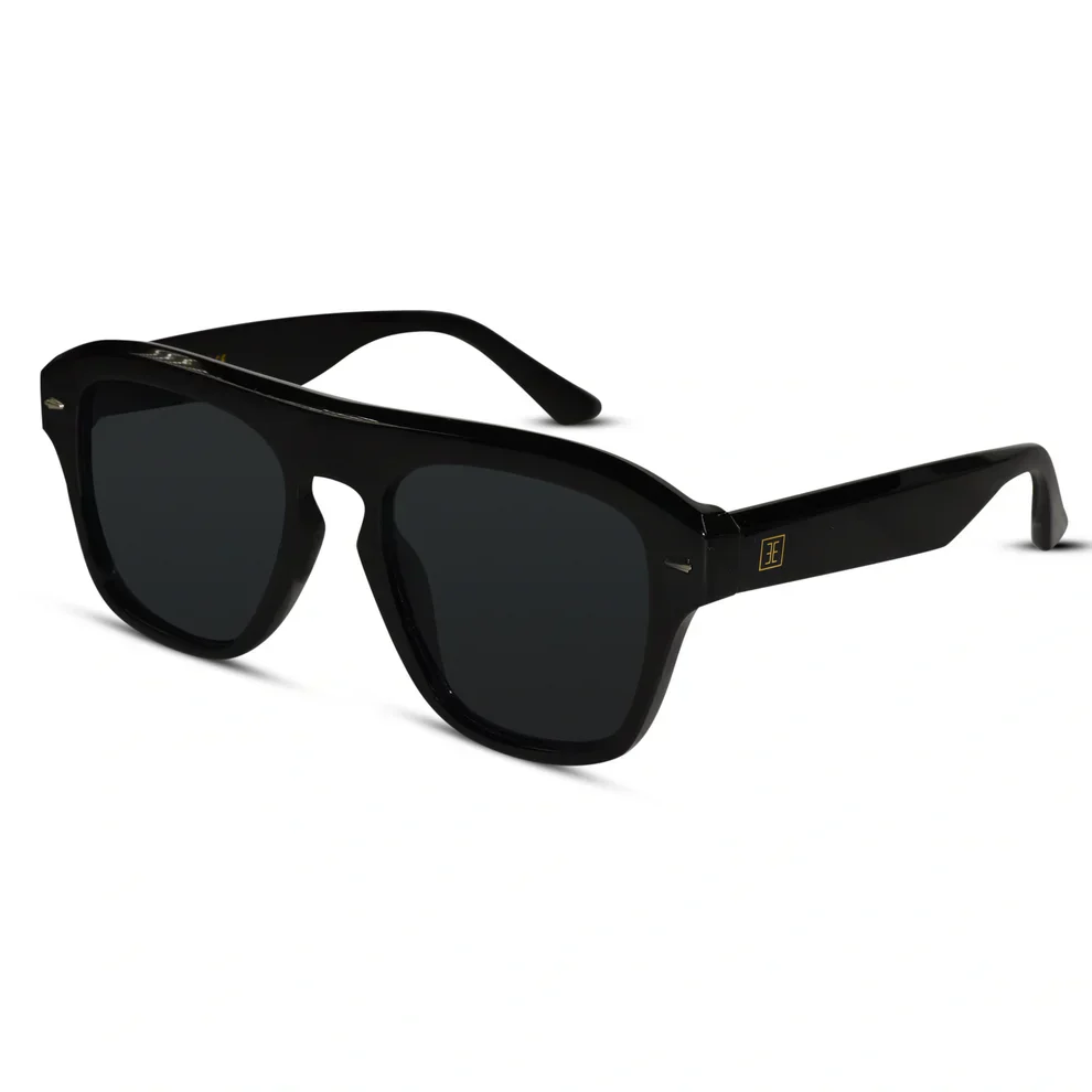 White Bold Wayfarer Sunglasses Men & Women - Image 9
