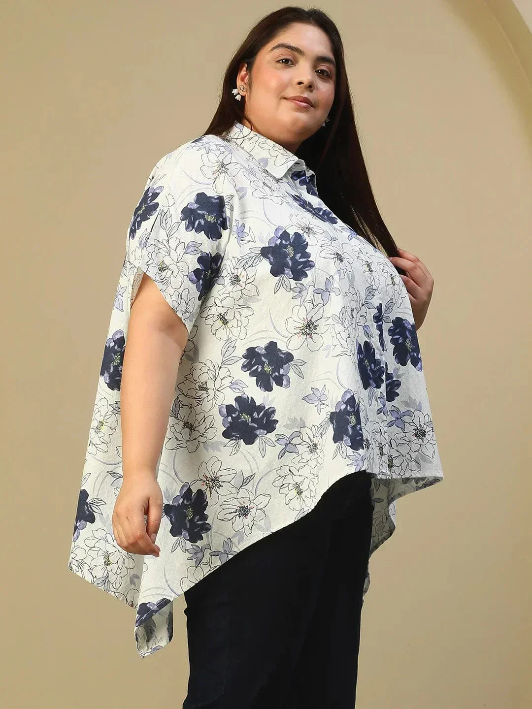 White Floral Print Button Down Short Sleeve High Low Plus Size Women Dobby Top - Image 4